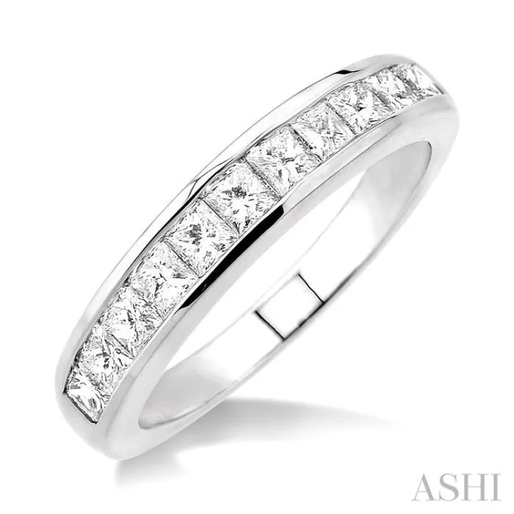 1 Ctw Princess Cut Diamond Wedding Band in 14K White Gold