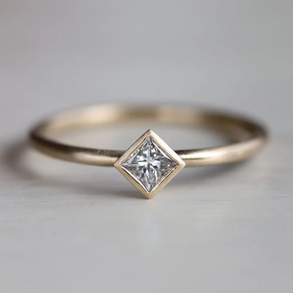 3mm Oblique Square Solitaire Engagement Ring •