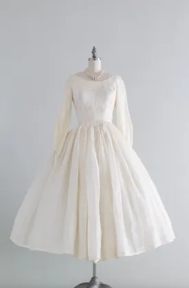 Beautiful 1950's Tea Length Wedding Dress In Cotton Eyelet / Small