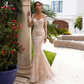 Champagne Mermaid Wedding Dresses Elegant Lace Appliques Long Sleeve Backless V Neck Court Train Bridal Gowns for Women