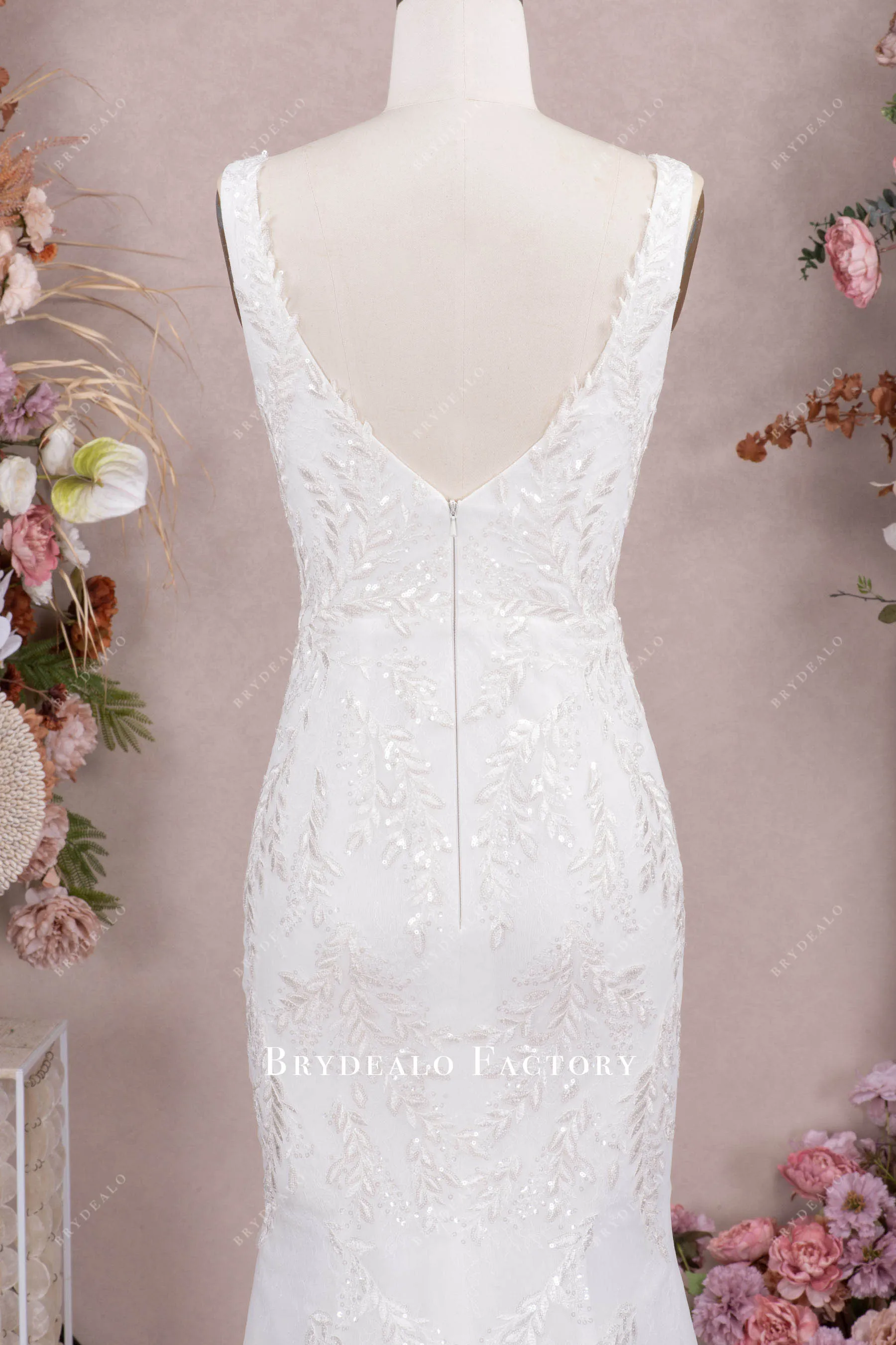 Clear Sequin Leaf Lace Mermaid Outdoor Wedding Dress