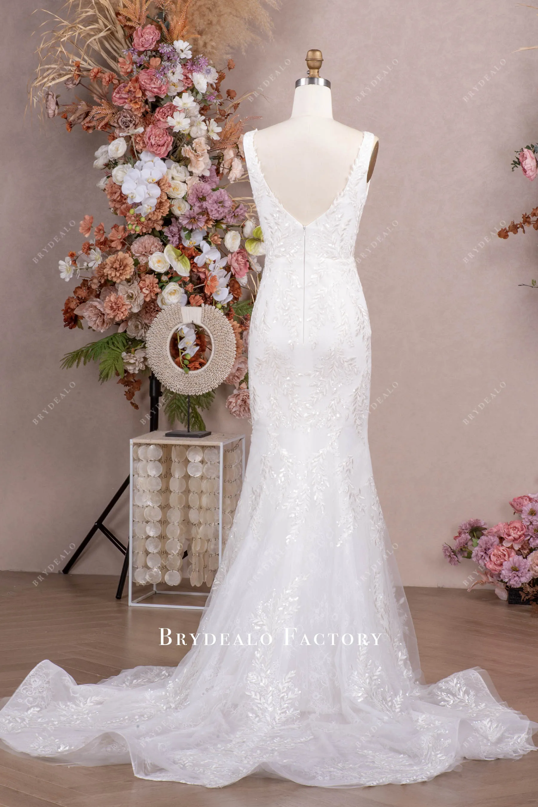 Clear Sequin Leaf Lace Mermaid Outdoor Wedding Dress