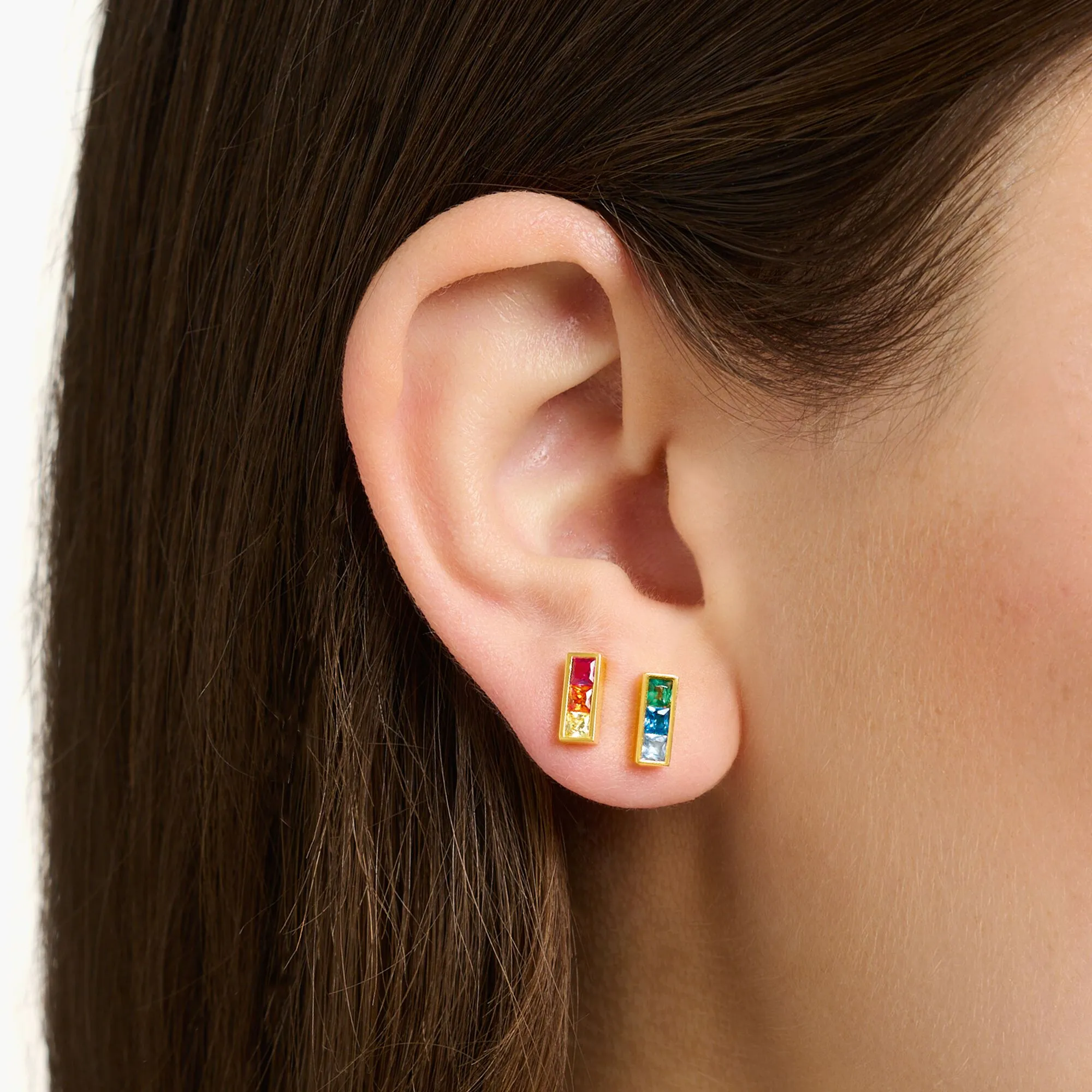 Ear studs colourful stones gold