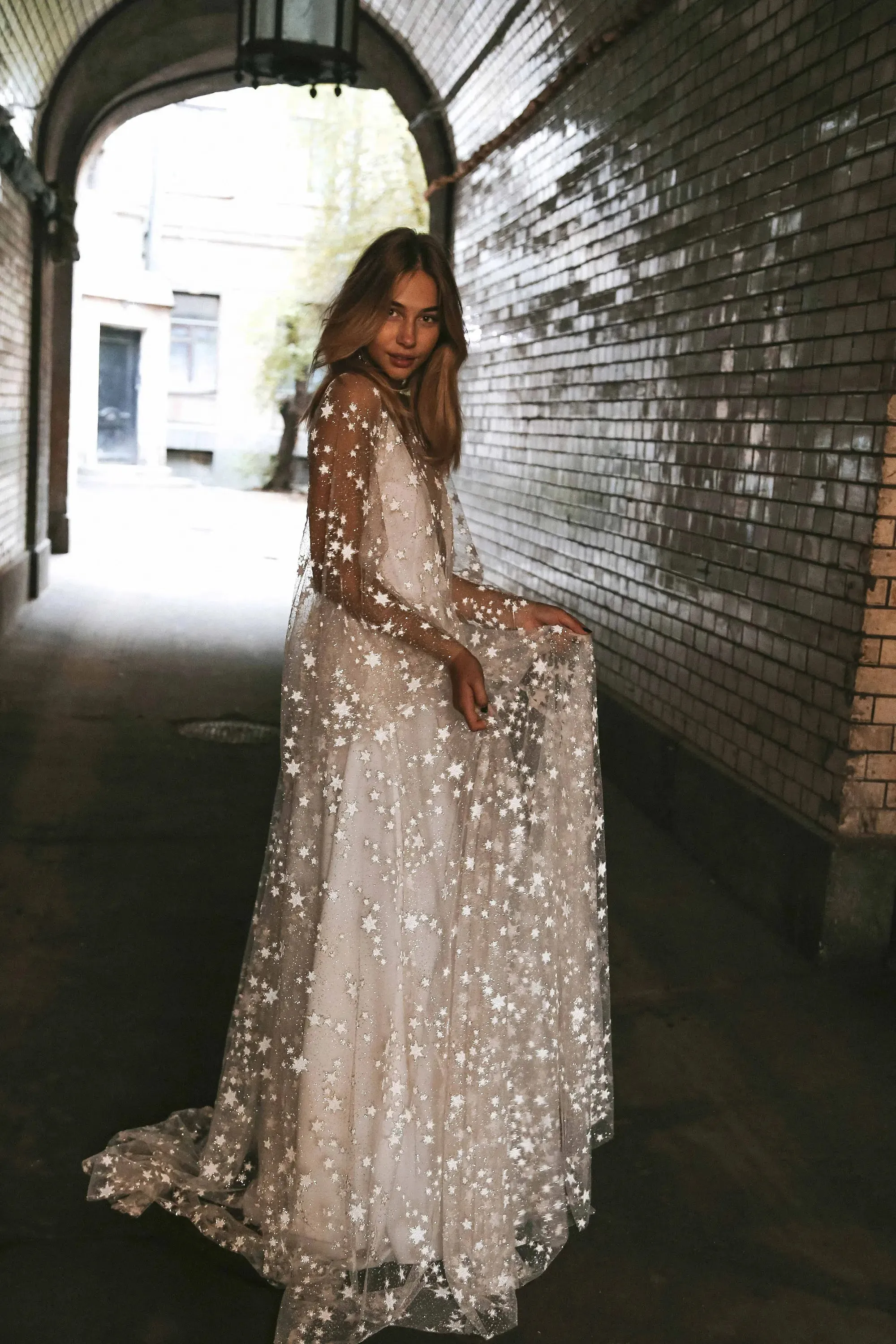 Glittering Star A Line Wedding Dresses Deep V-neck Bride Dresses Beach Boho Wedding Gowns Wedding Party Dresses