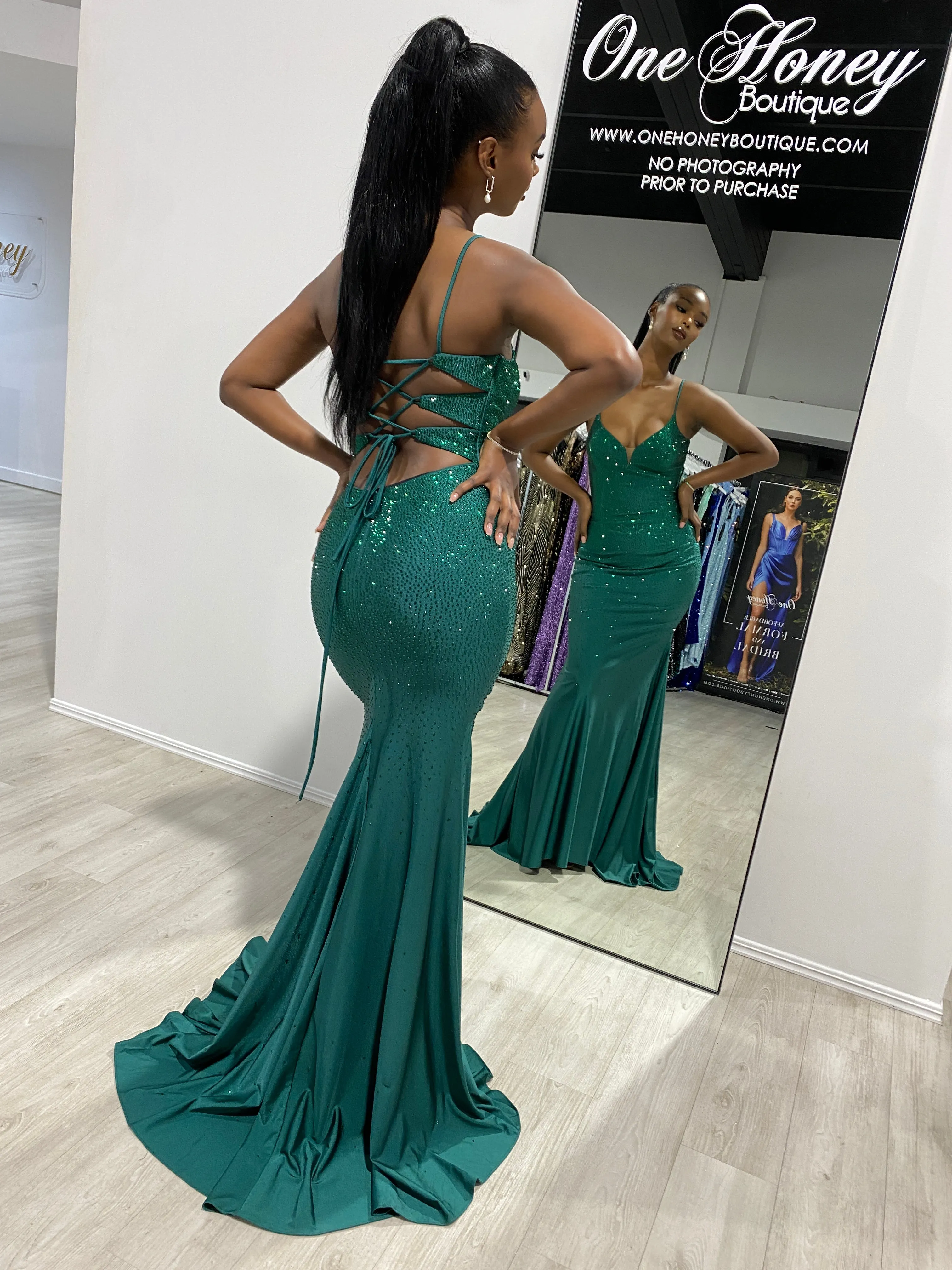 Honey Couture JULIANA Emerald Green Lace Up Back Diamante Mermaid Formal Dress