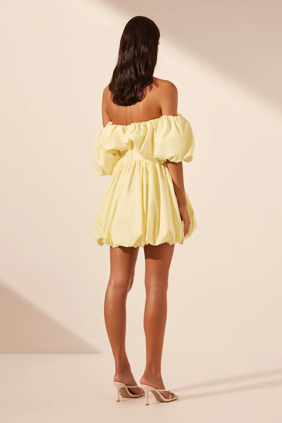 MAIORI OFF SHOULDER DRAPED BUBBLE MINI DRESS - LEMON