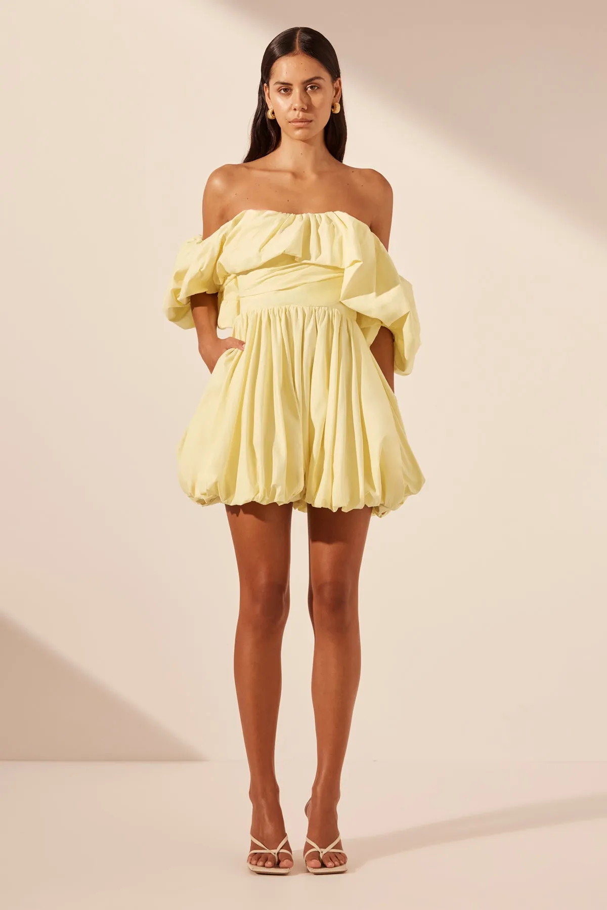 MAIORI OFF SHOULDER DRAPED BUBBLE MINI DRESS - LEMON