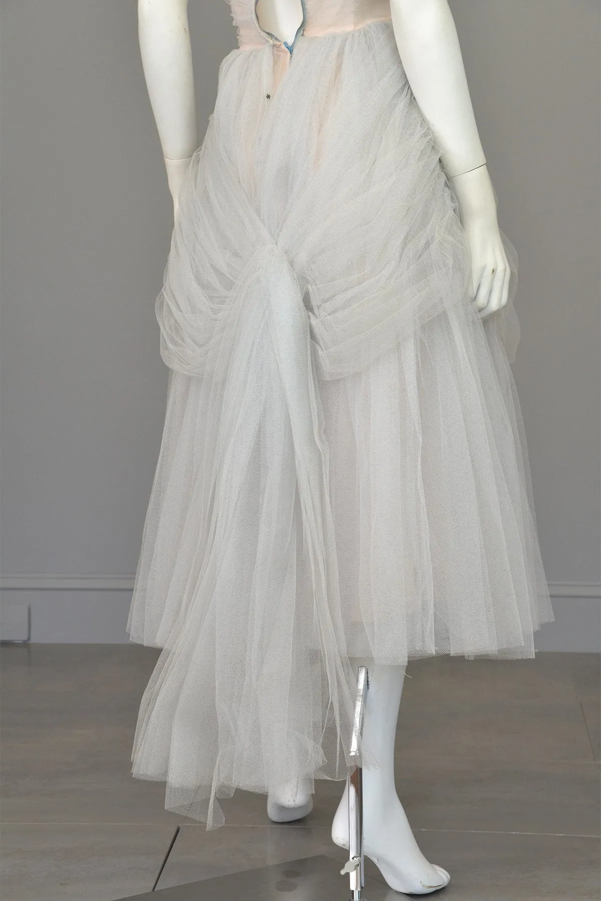 Vintage 1950s Tulle Draped Sequin Leaf Vintage Prom Dress Wedding Dress